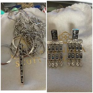 Kendra Scott SET. EEEC necklace AND EEEUC earrings